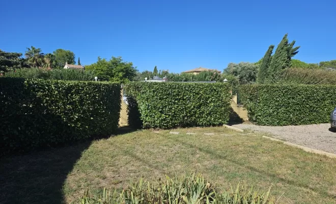 Taille de haie BECHELLI PAYSAGES DRAGUIGNAN 